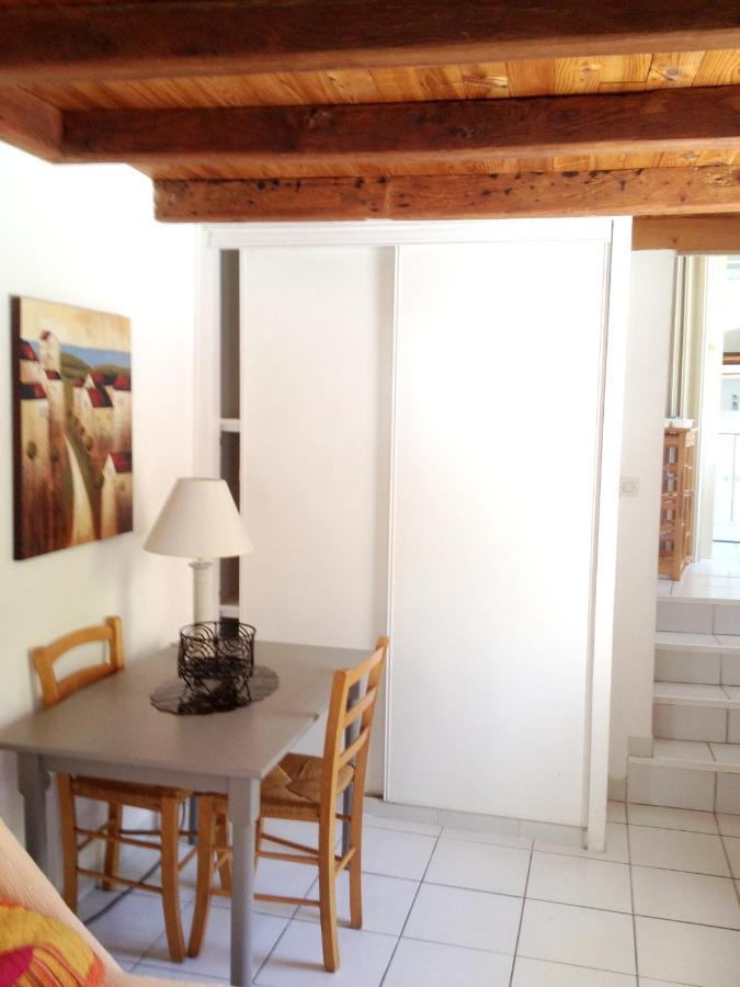 Studio Avec Piscine Privee Jardin Clos Et Wifi A Saint Jean D'Angely Экстерьер фото